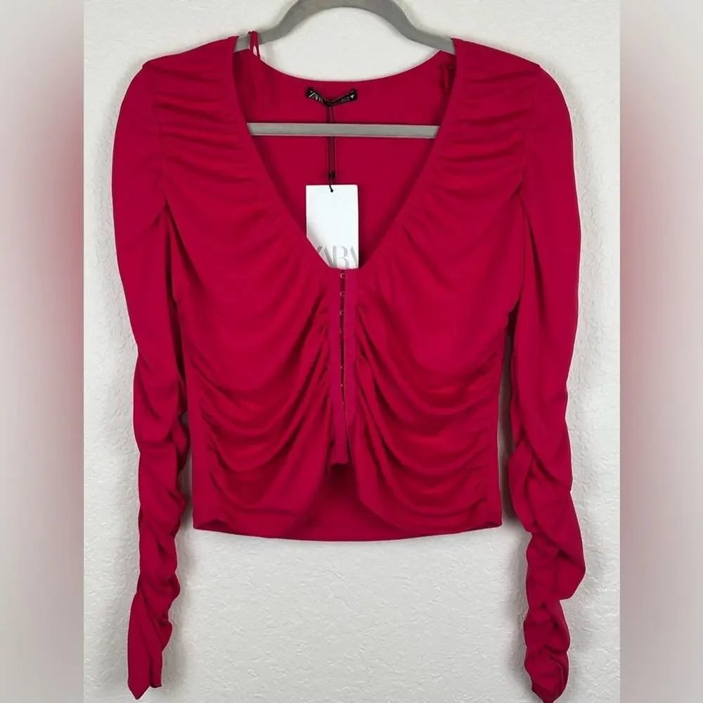 NWT Zara Ruched Hot Pink Fitted Cropped Ruched Long Sleeve Blouse Top Size Large - Picture 2 of 10